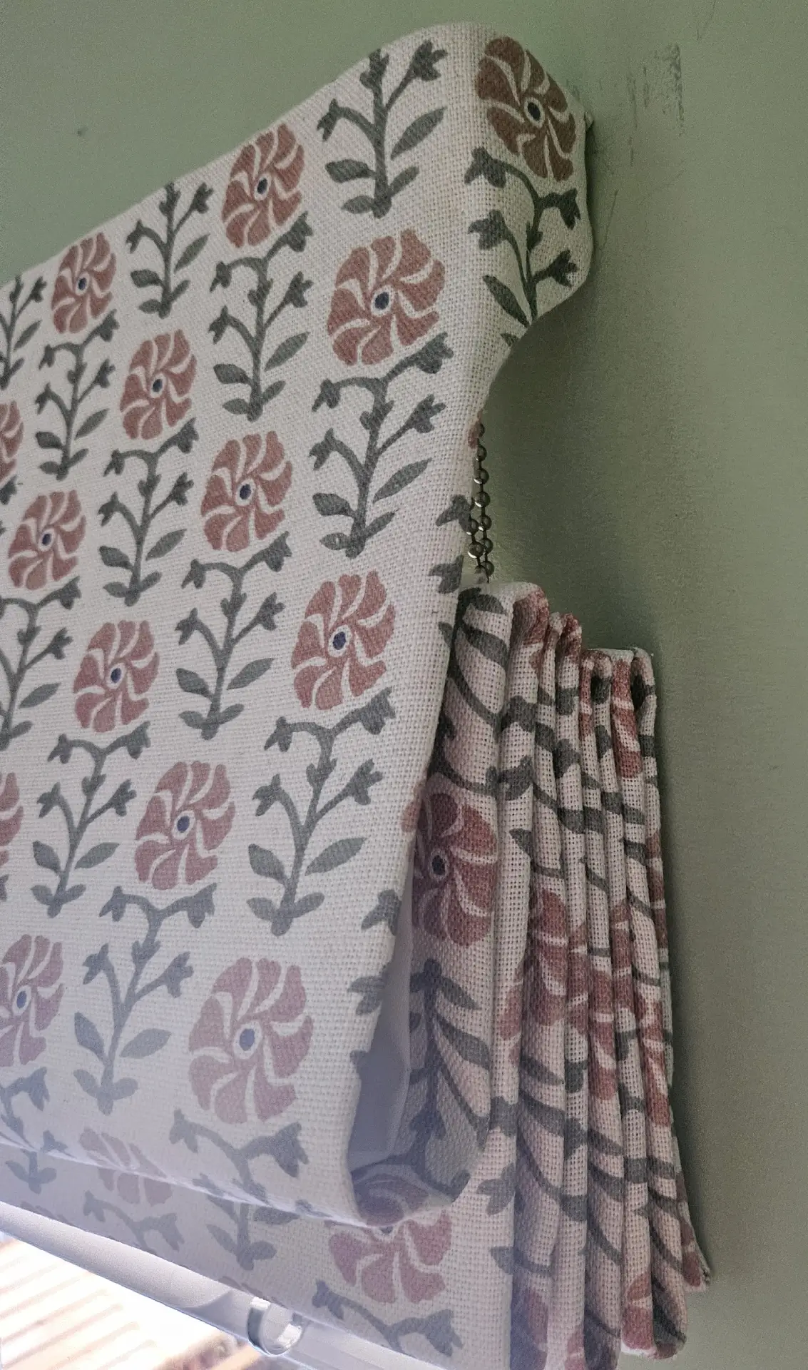 Roman Blind track
