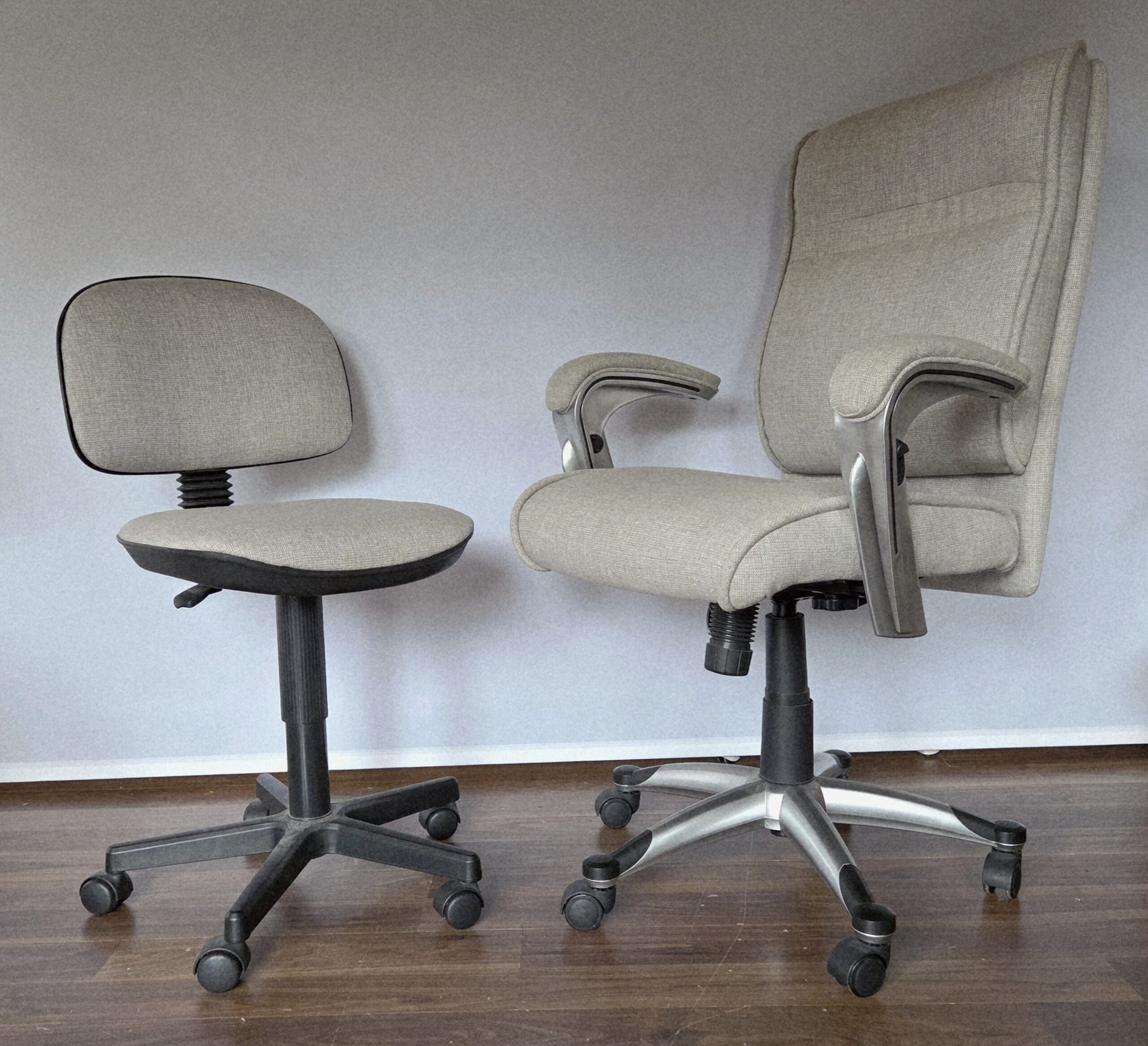 Modern Chair 2 Desk Chairs
