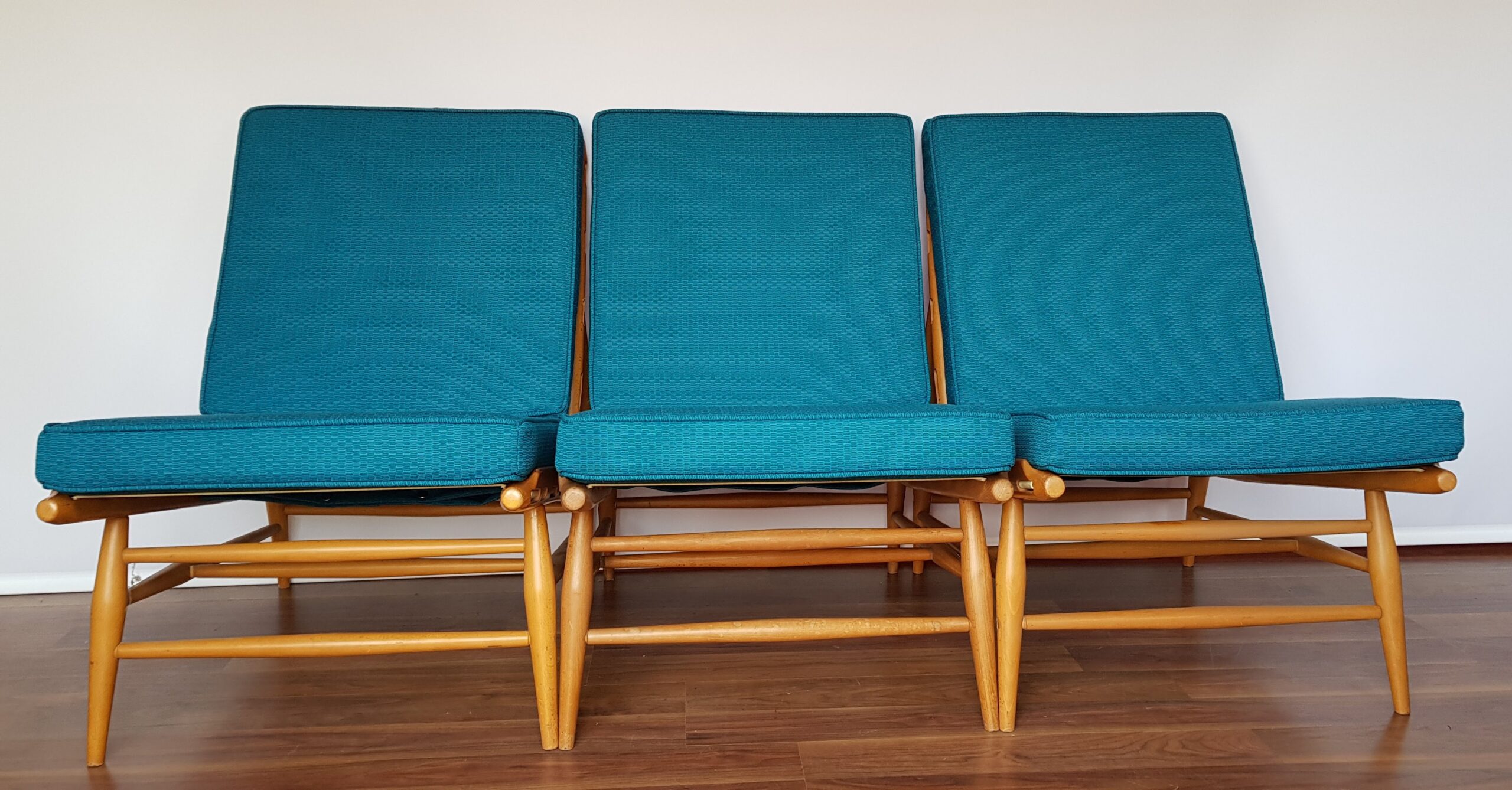 Modern Chair 3 Teal chairs